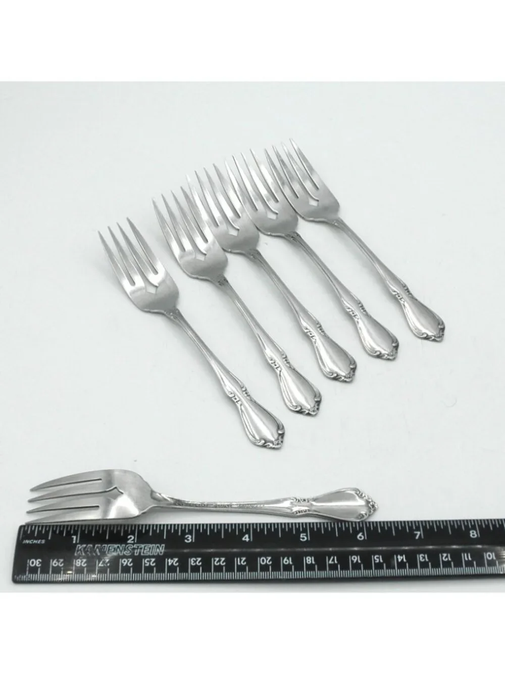 Oneida chateau stainless